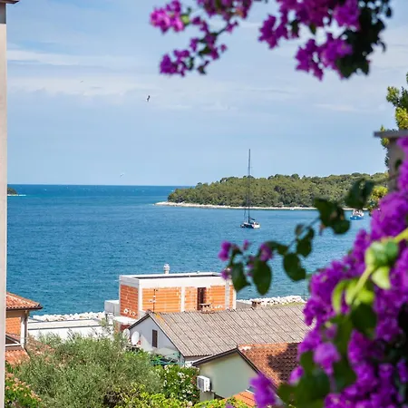 Apartmanhotel Luna Tsuki Seven Rovinj